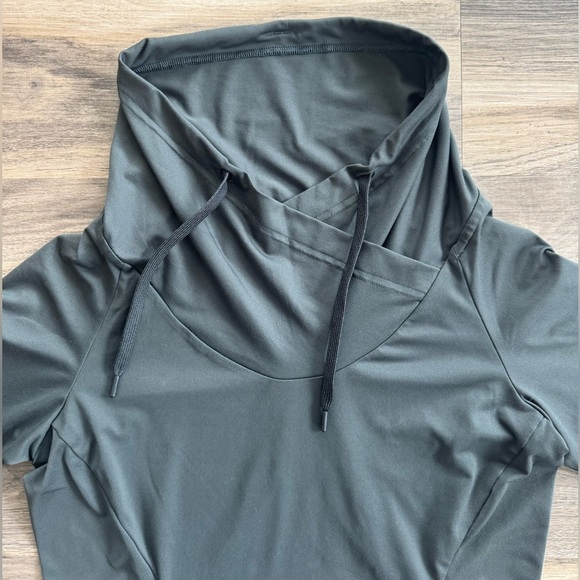 Arc'teryx | Cowel Neck Base Layer Long-Sleeve - Picture 3 of 4